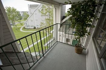 Balcony/patio